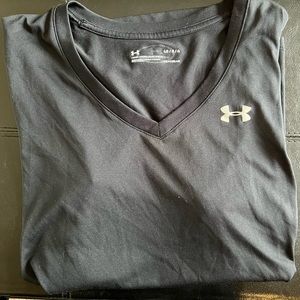 Short sleeve UA V-Neck